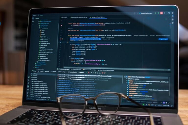hardware and software differences