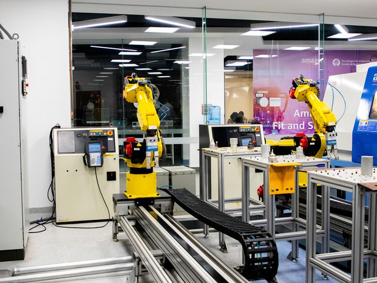 mechanical automation process robots
