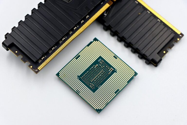snapdragon mediatek performance comparison